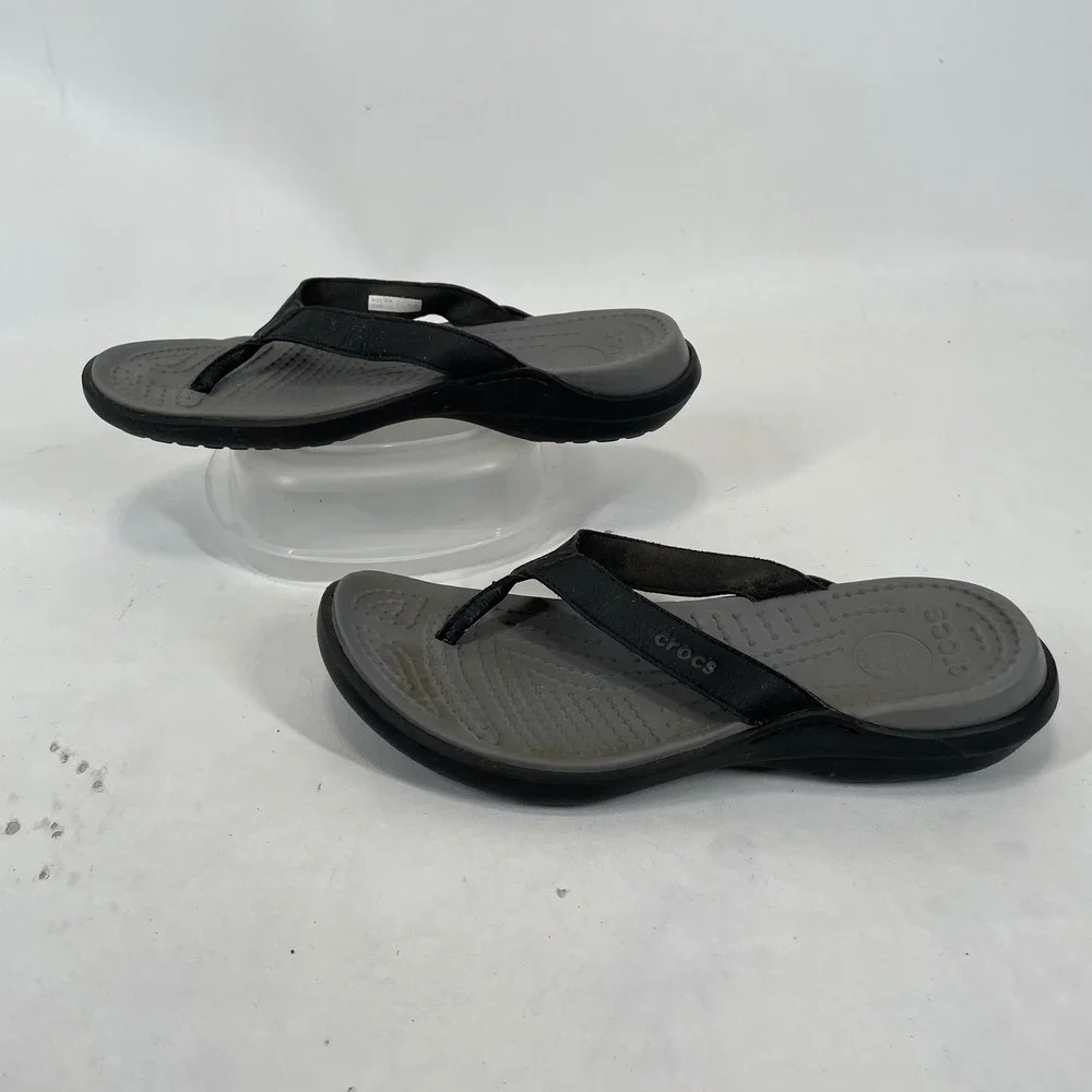 Crocs Yukon Mens Flip Flops Black Grey Leather Strap Sandals Size 9